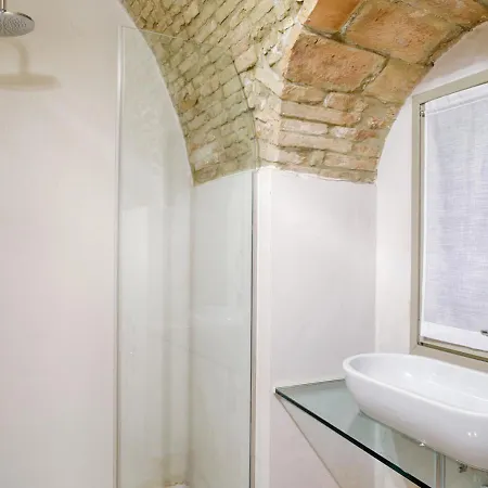 Rentopolis Palazzo Bufalini * Spolète